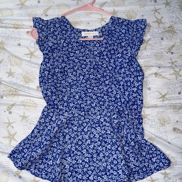 Dresses & Skirts - Blue Floral Ruffle Sleeve Top